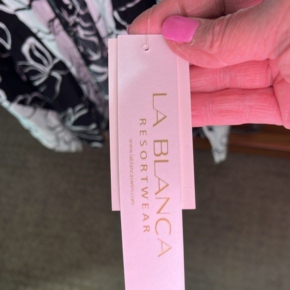 NWT La Blanca Black And White Kimono, One Size. - Picture 2 of 6